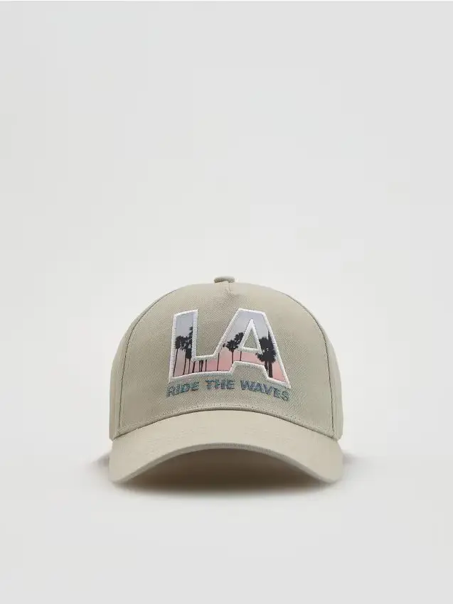 Cappellino in cotone con visiera - beige