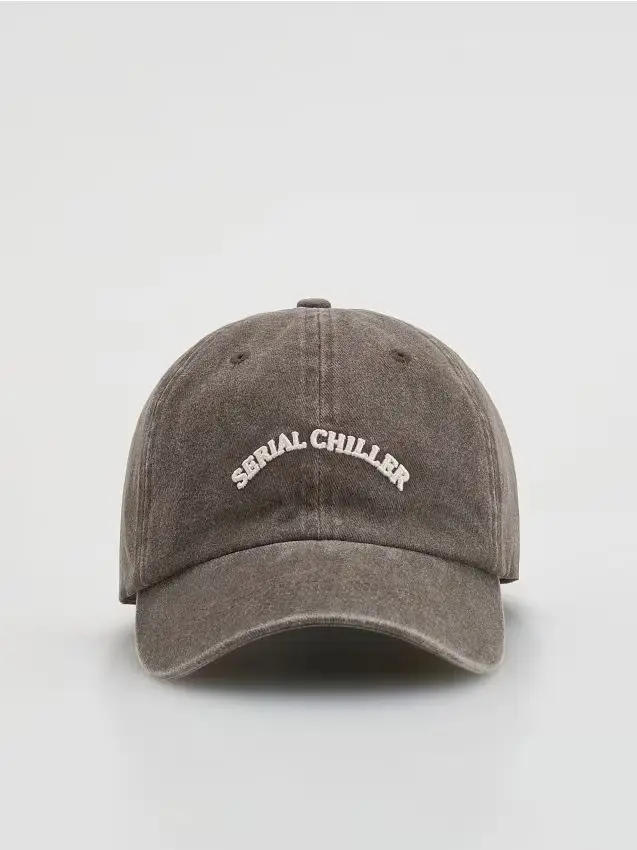 Cappellino in cotone con visiera - marrone scuro