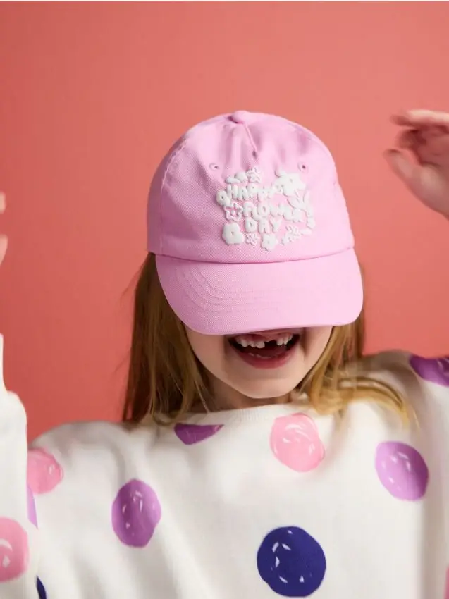 Cappello con stampa - rosa