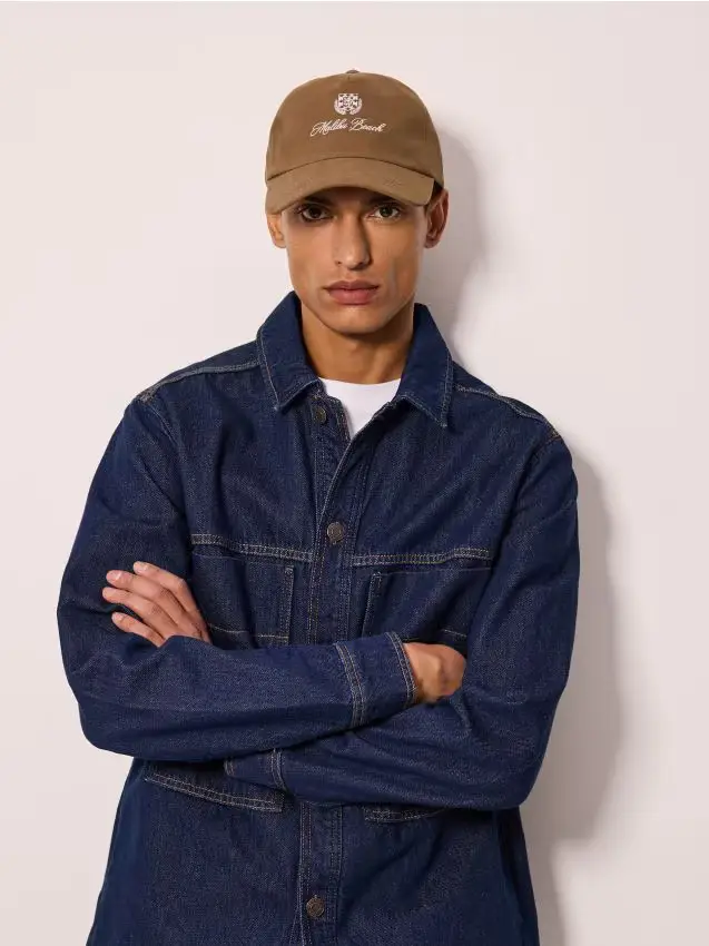 Cappello da baseball con ricamo - marrone