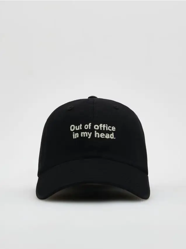 Cappello da baseball con ricamo - nero