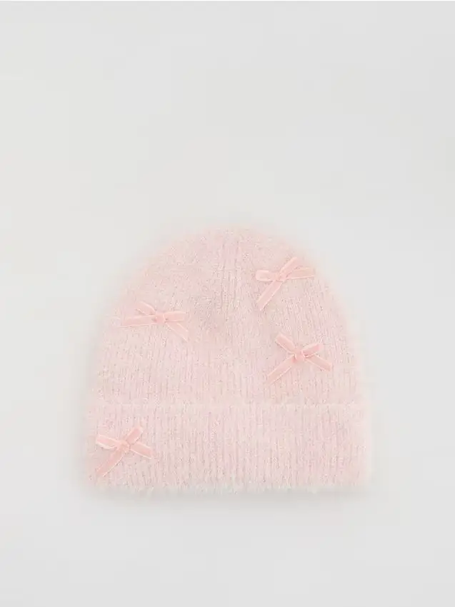 Cappello lavorato a maglia con fiocchi - rosa pastello