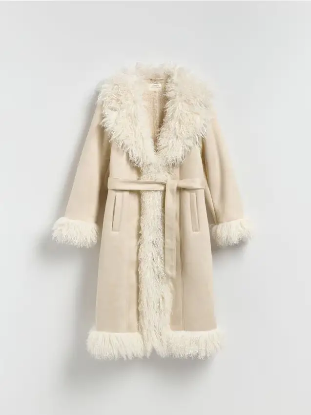 Cappotto con dettaglio in eco pelliccia - panna