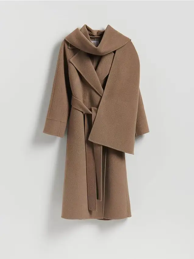 Cappotto fatto a mano con sciarpa rimovibile - beige