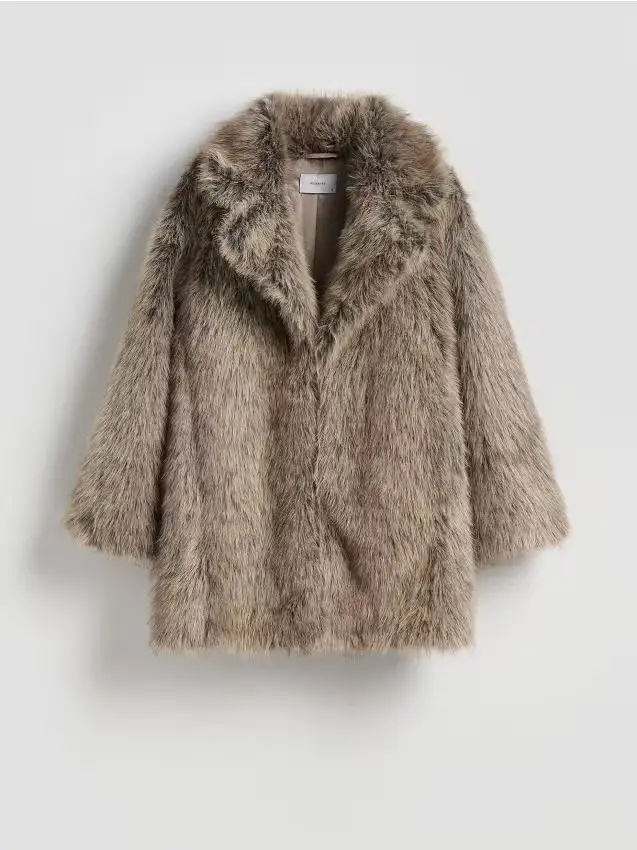 Cappotto in eco-pelliccia - beige