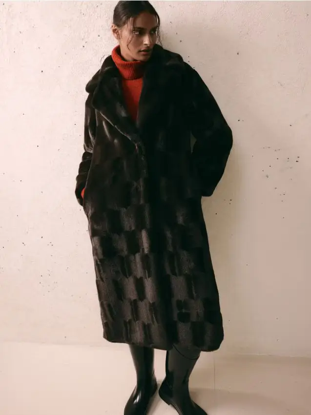 Cappotto in similpelliccia - marrone scuro