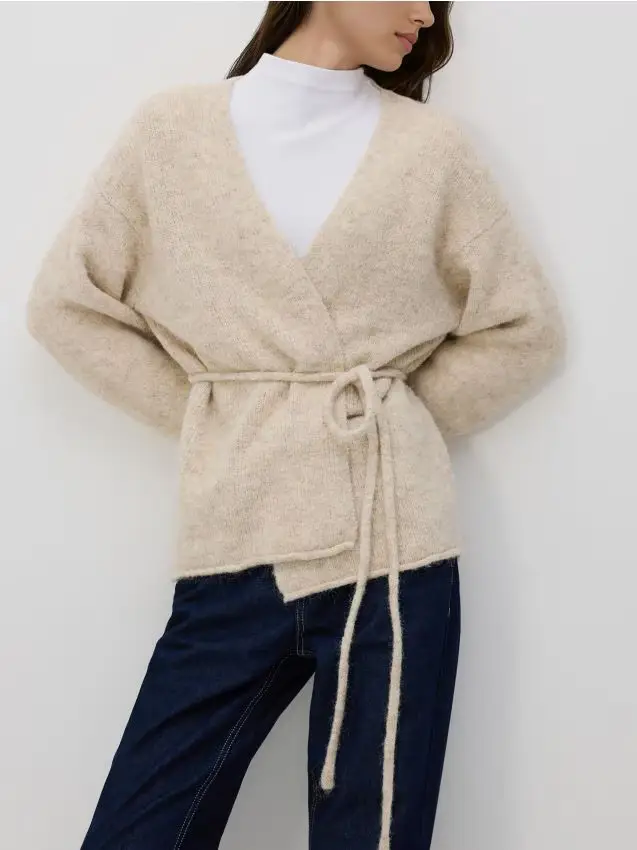 Cardigan con allacciatura - beige