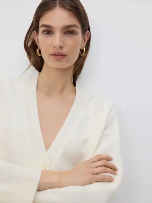 Cardigan con bottoni - nude