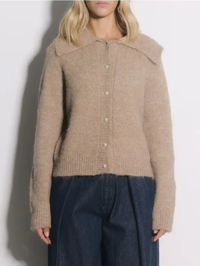 Cardigan con colletto - beige