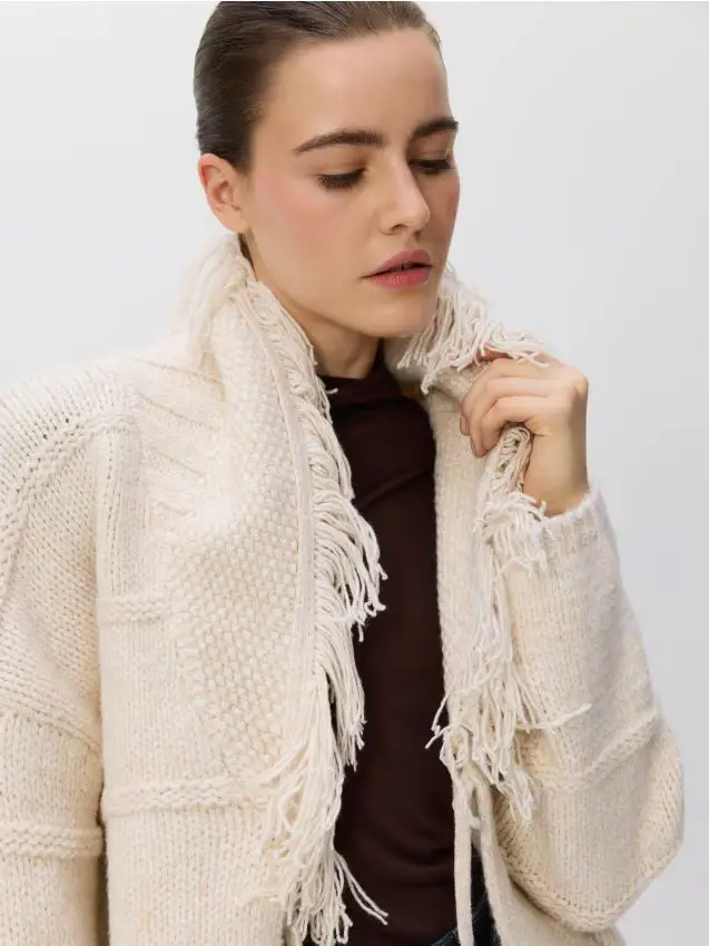 Cardigan con frange - nude