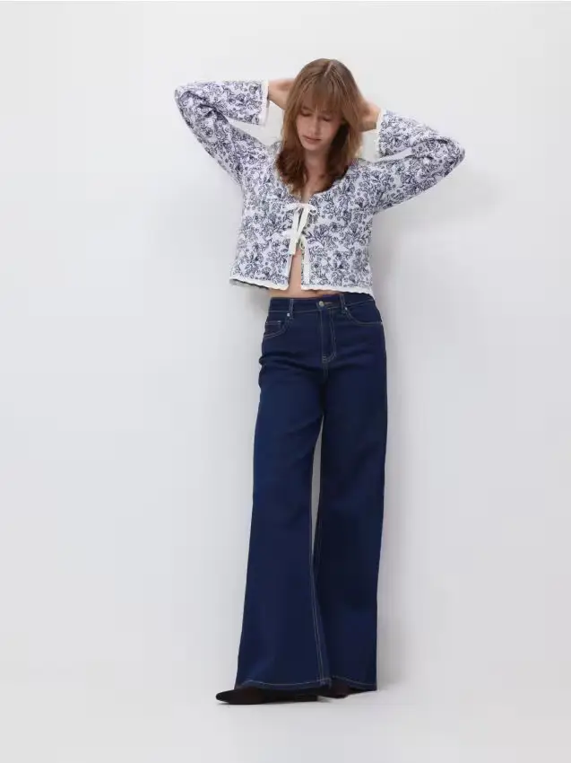 Cardigan fantasia con laccetti - multicolore