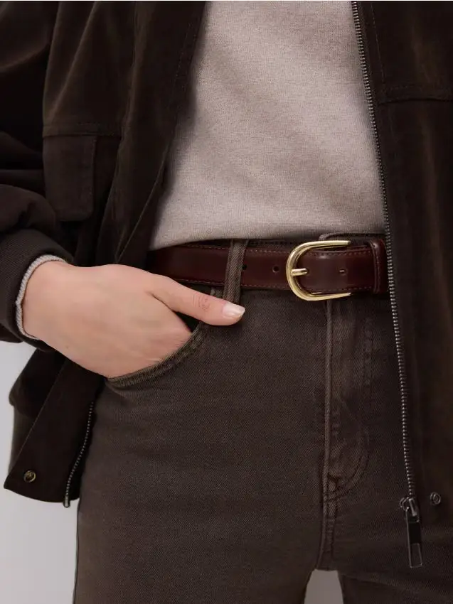 Cintura in pelle con fibbia - marrone scuro