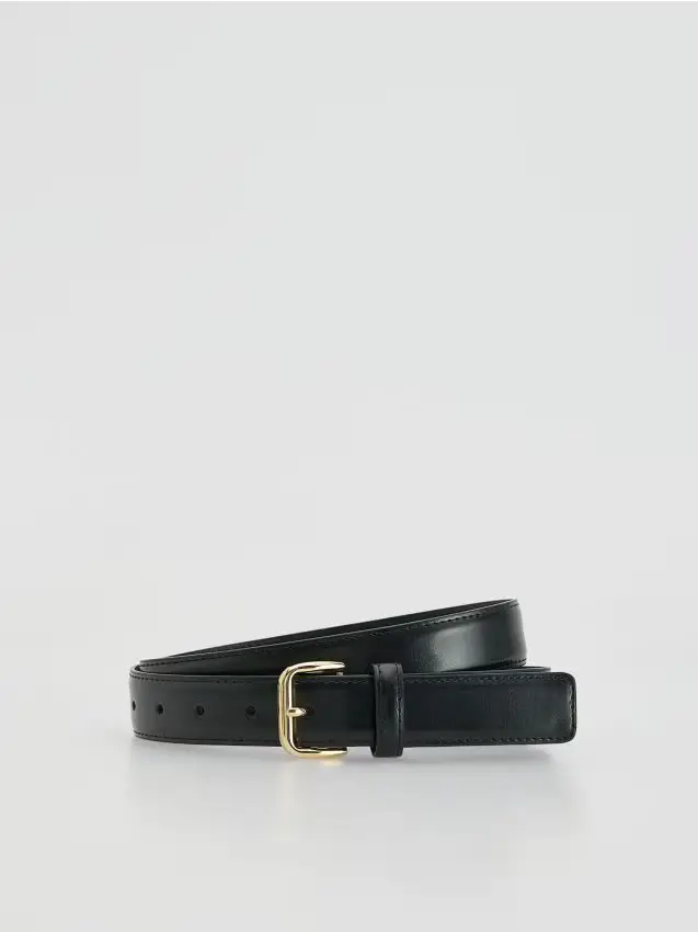 Cintura in pelle con fibbia - nero