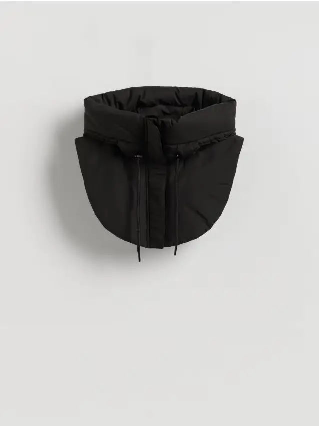 Collo trapuntato con cappuccio - nero