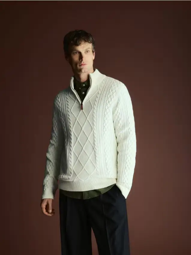 Dolcevita con trecce - panna