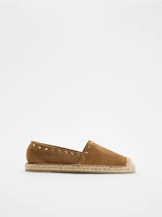Espadrillas in camoscio con decorazioni - beige