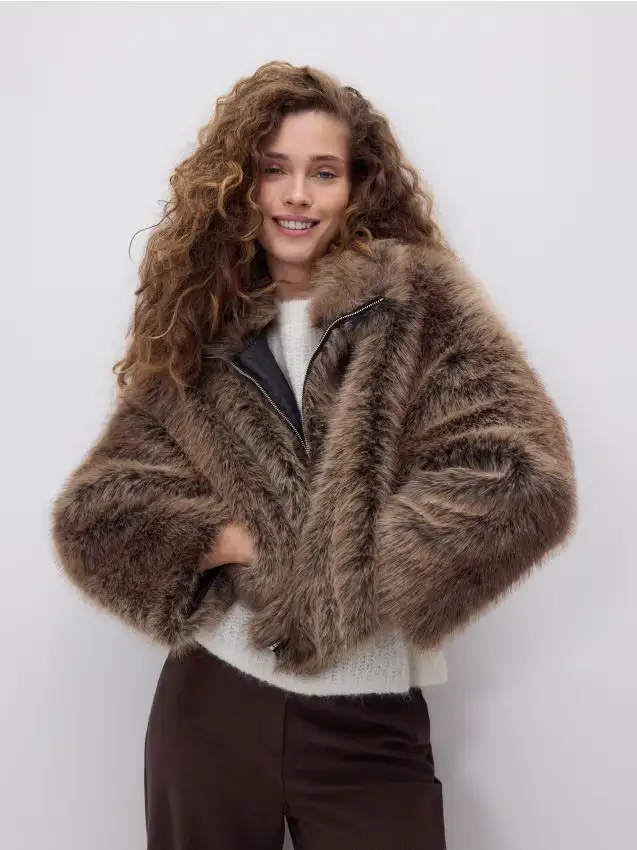 Faux fur jacket - marrone
