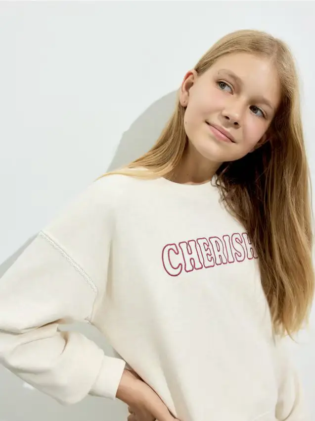 Felpa con cappuccio con slogan ricamato - beige