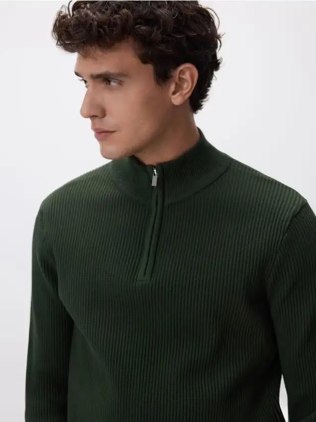 Felpa con colletto rigido con zip - verde scuro