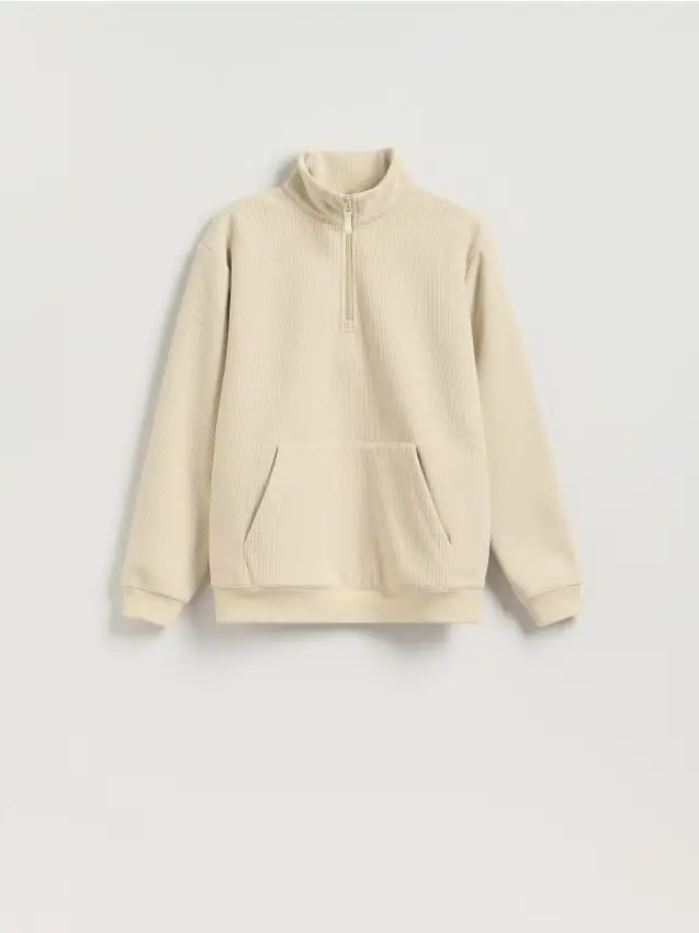 Felpa con collo alto - beige