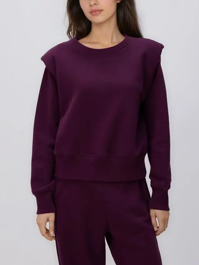 Felpa con pieghe decorative sulle spalle - viola scuro