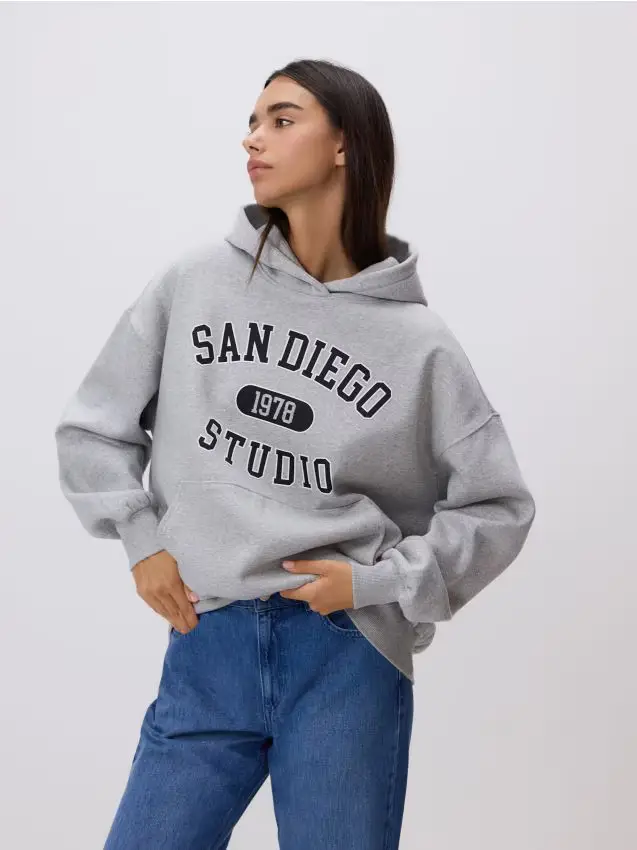 Felpa con stampa - grigio chiaro