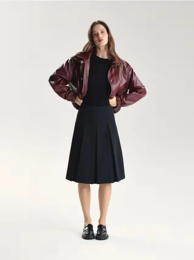 Flared midi skirt with box pleats - nero