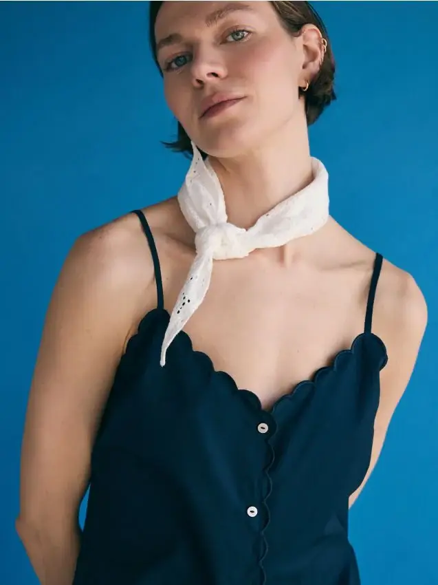 Foulard traforato in cotone - bianco