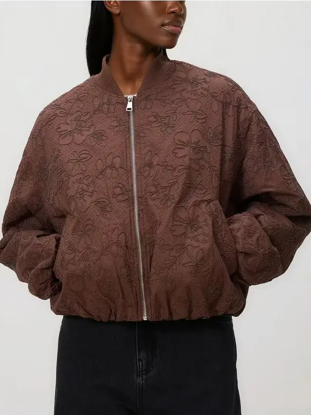 Giacca bomber con dettaglio ricamato - marrone scuro