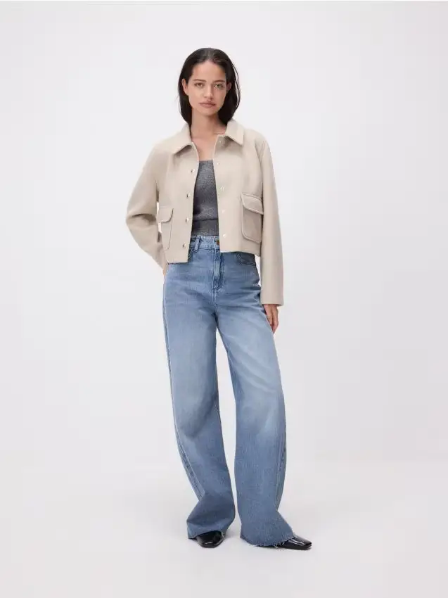 Giacca con colletto - beige