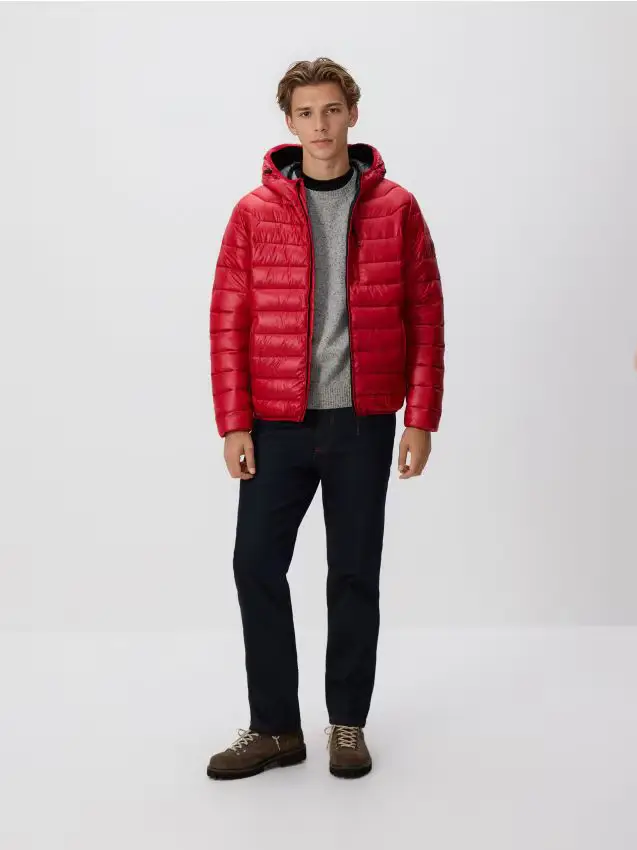Giaccone trapuntato con cappuccio - rosso