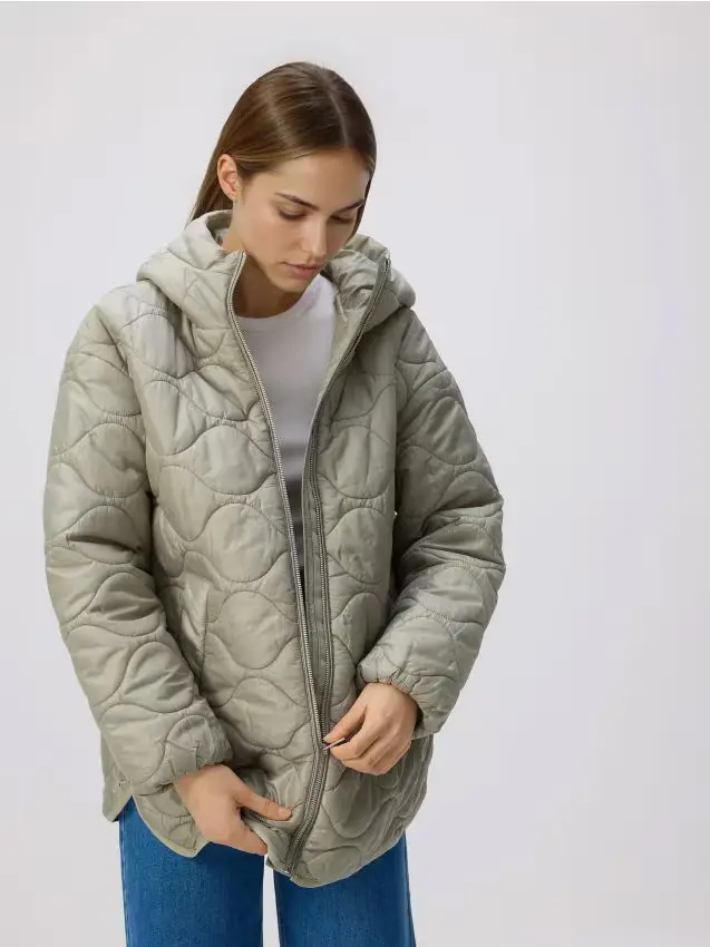 Giaccone trapuntato con cappuccio - verde pallido