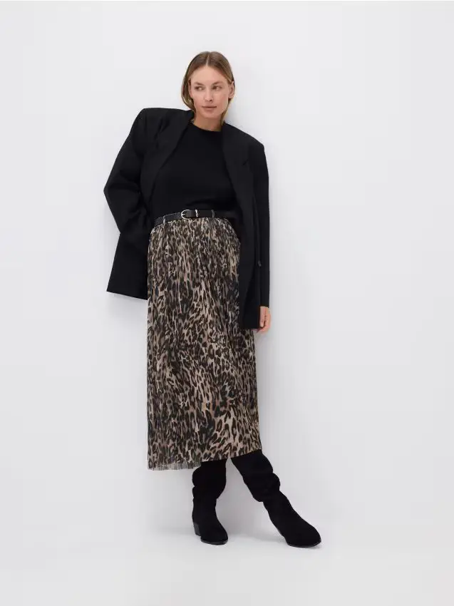 Gonna a pieghe con cintura - marrone scuro