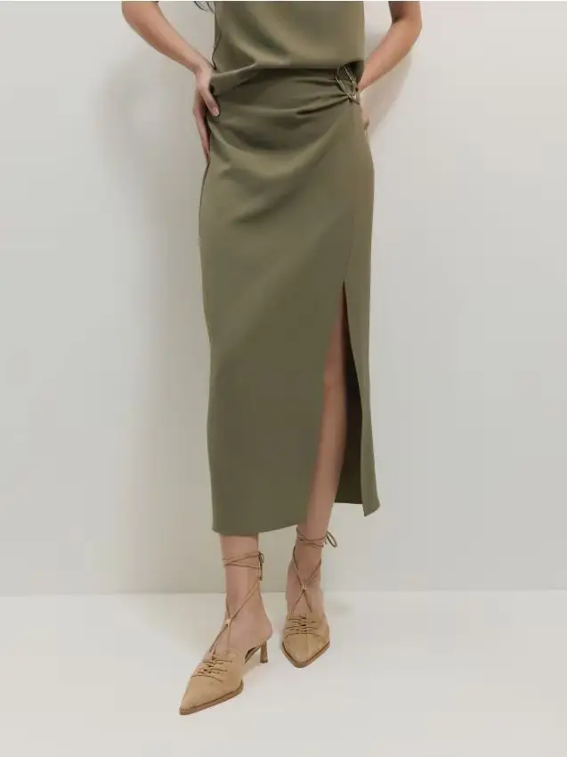 Gonna con fibbia decorativa - verde oliva chiaro