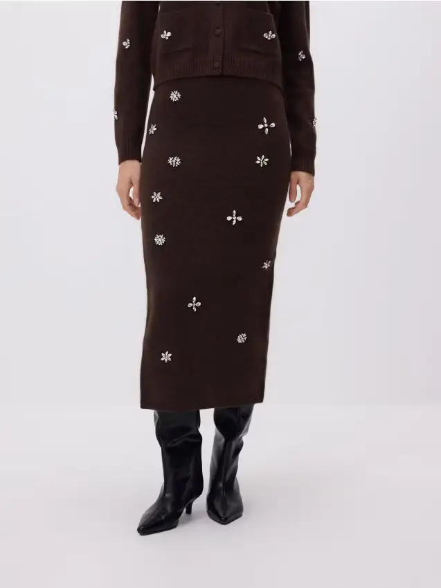 Gonna midi con applicazioni decorative - marrone