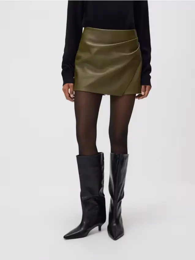 Gonna pantalone in ecopelle - verde oliva chiaro