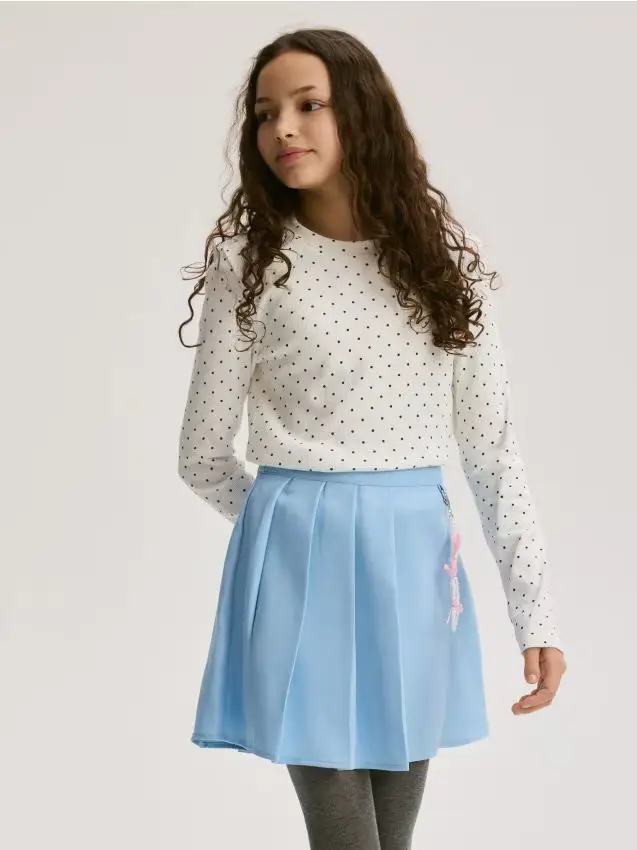 Gonna plissettata con ciondolo - blu pallido