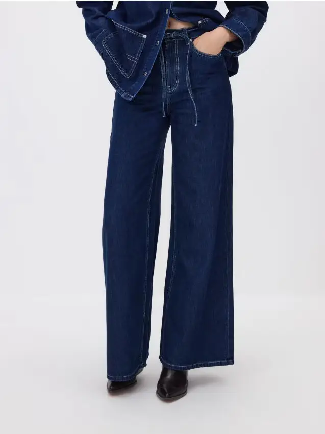 Jeans ampi con laccio - blu scuro