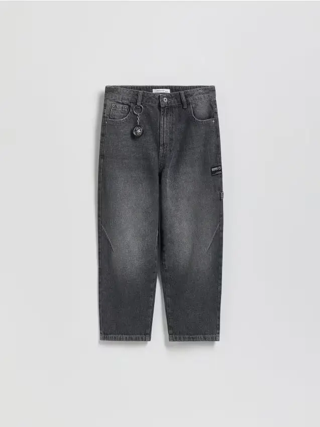 Jeans baggy con portachiavi - grigio