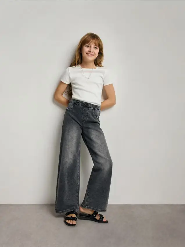 Jeans elasticizzati wide leg - grigio
