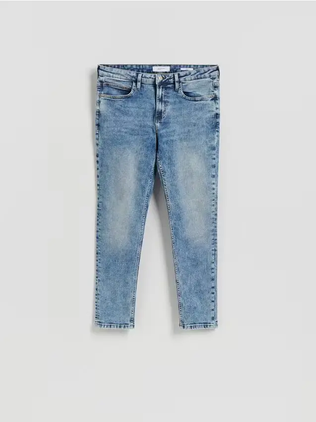 Jeans slim con effetto slavato - blu