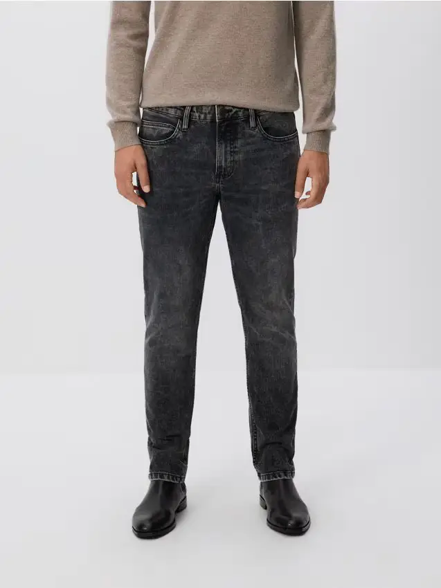 Jeans slim con effetto slavato - nero