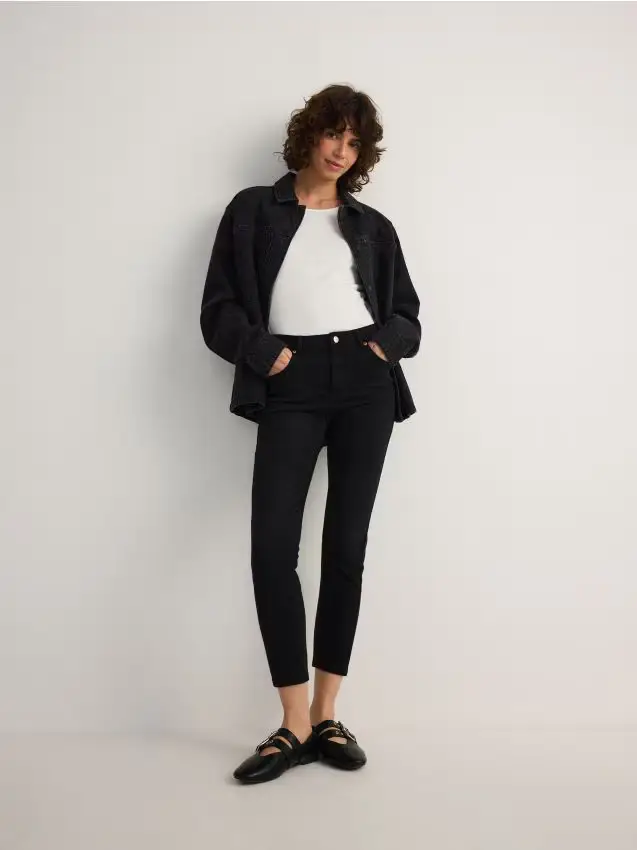 Jeans slim fit a vita media - nero