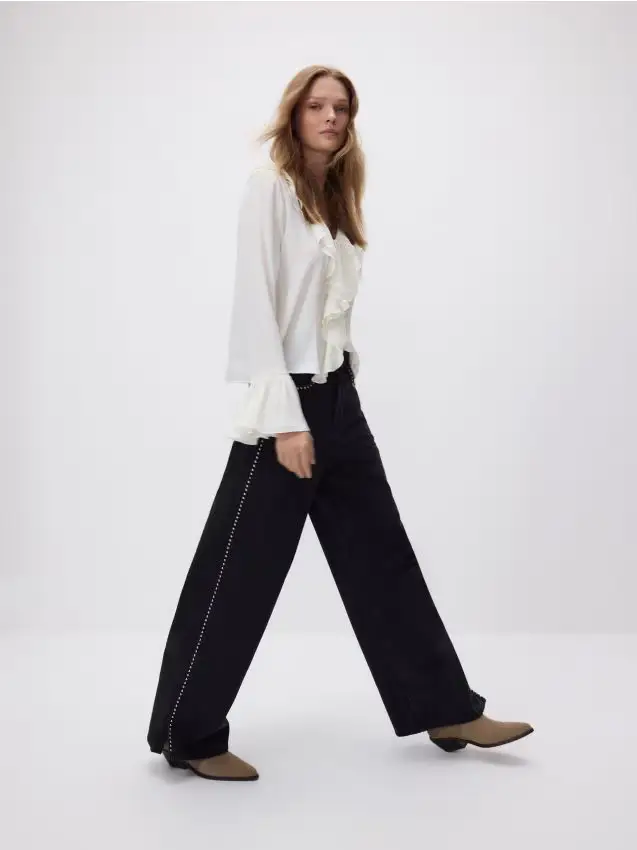 Jeans wide-leg con applicazioni - nero