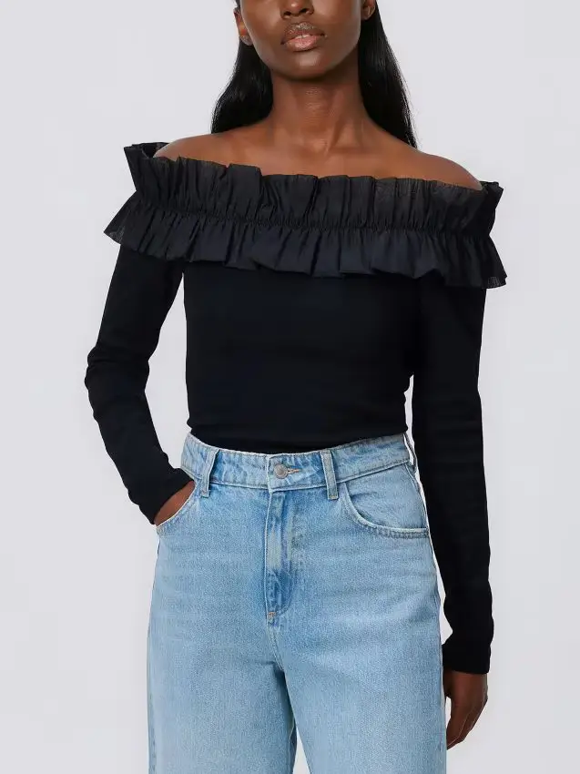 Maglietta a maniche lunghe con scollo decorativo - nero