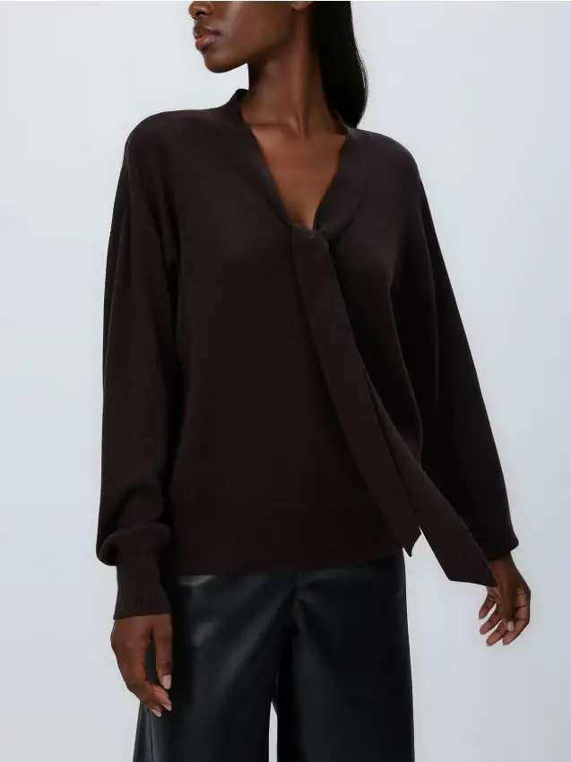 Maglione con allacciatura decorativa - marrone