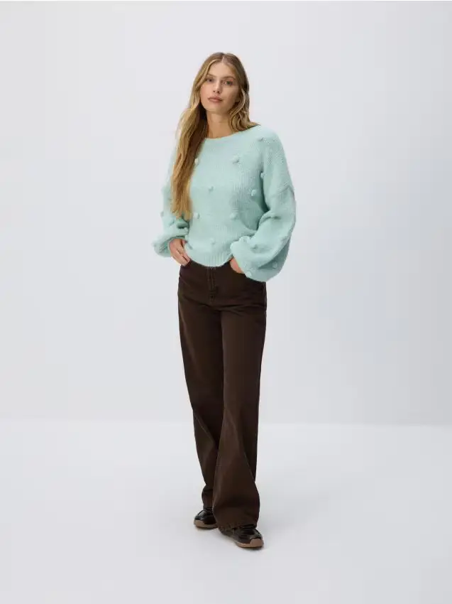 Maglione con applicazioni decorative - turchese pallido