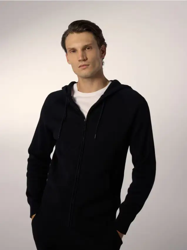 Maglione con cappuccio - nero