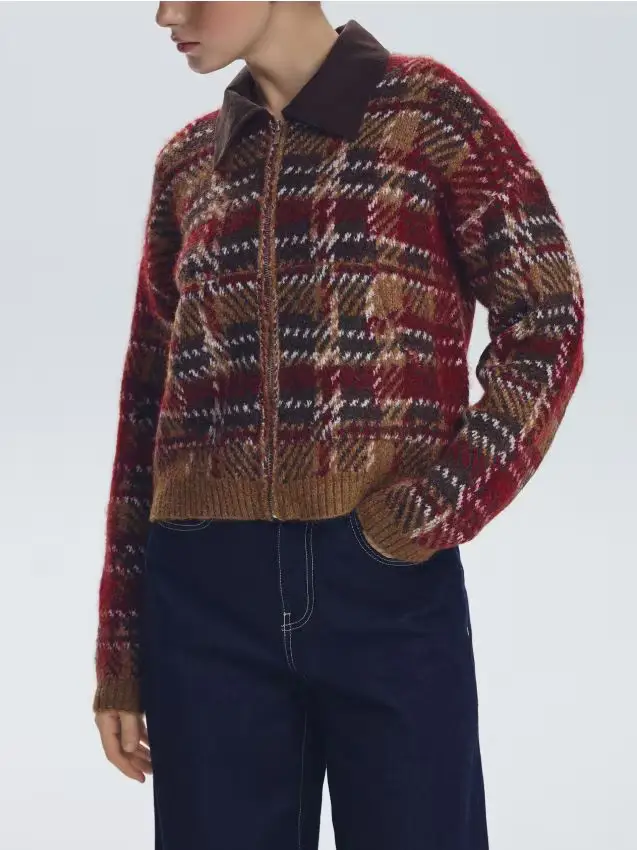 Maglione con colletto a contrasto - multicolore