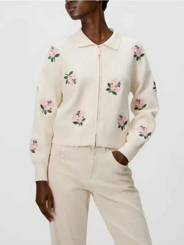 Maglione con colletto con bottoni - nude